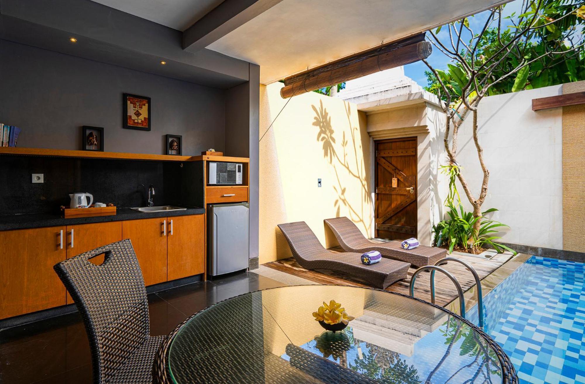 Deluxe One-Bedroom Villa Private Pool